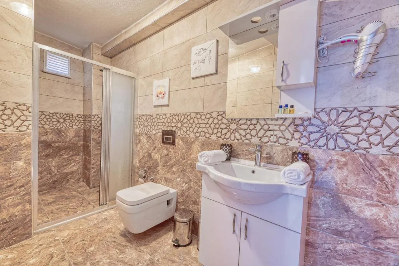 Garth Of Balat Hotel Istanbul Turkey